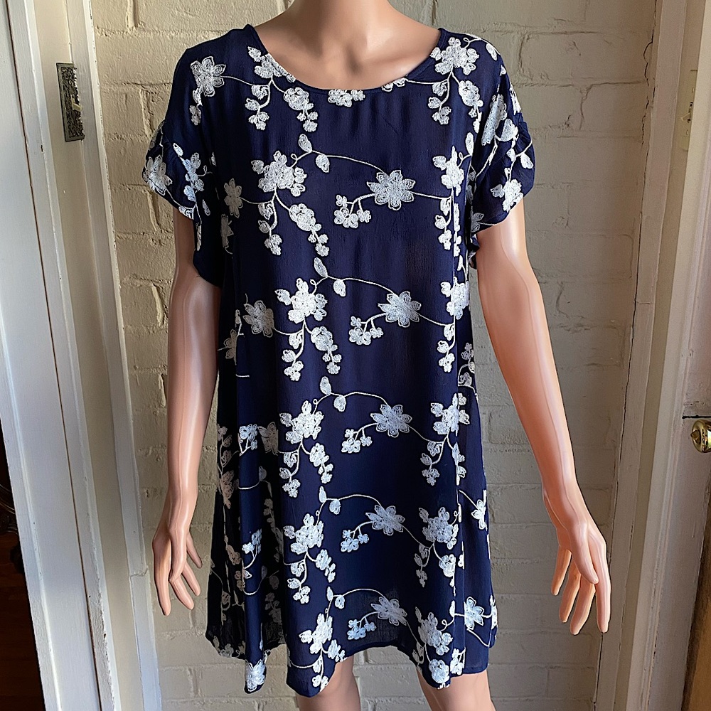 Altar’d State navy dark blue white embroidered floral swing dress size medium